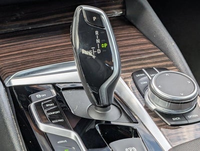 2019 BMW 530e iPerformance Plug-In Hybrid