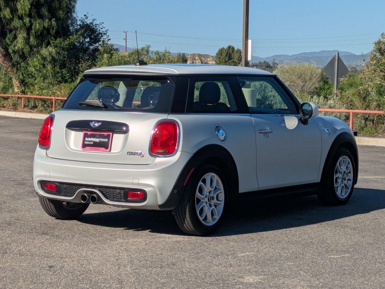 2017 MINI Cooper S Hardtop Cooper S
