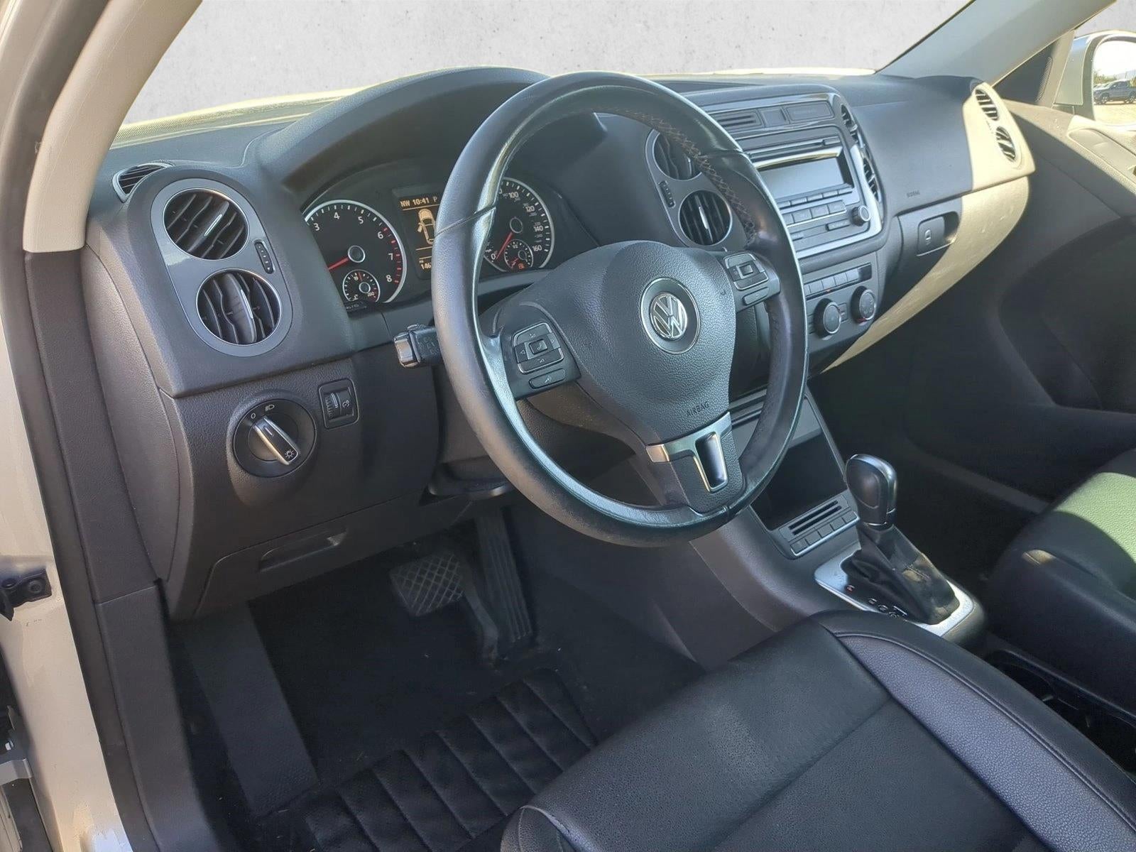 2014 Volkswagen Tiguan 2WD 4dr Auto SE