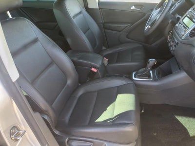 2014 Volkswagen Tiguan 2WD 4dr Auto SE
