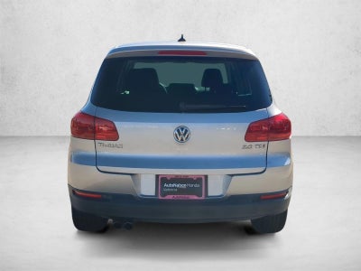 2014 Volkswagen Tiguan 2WD 4dr Auto SE