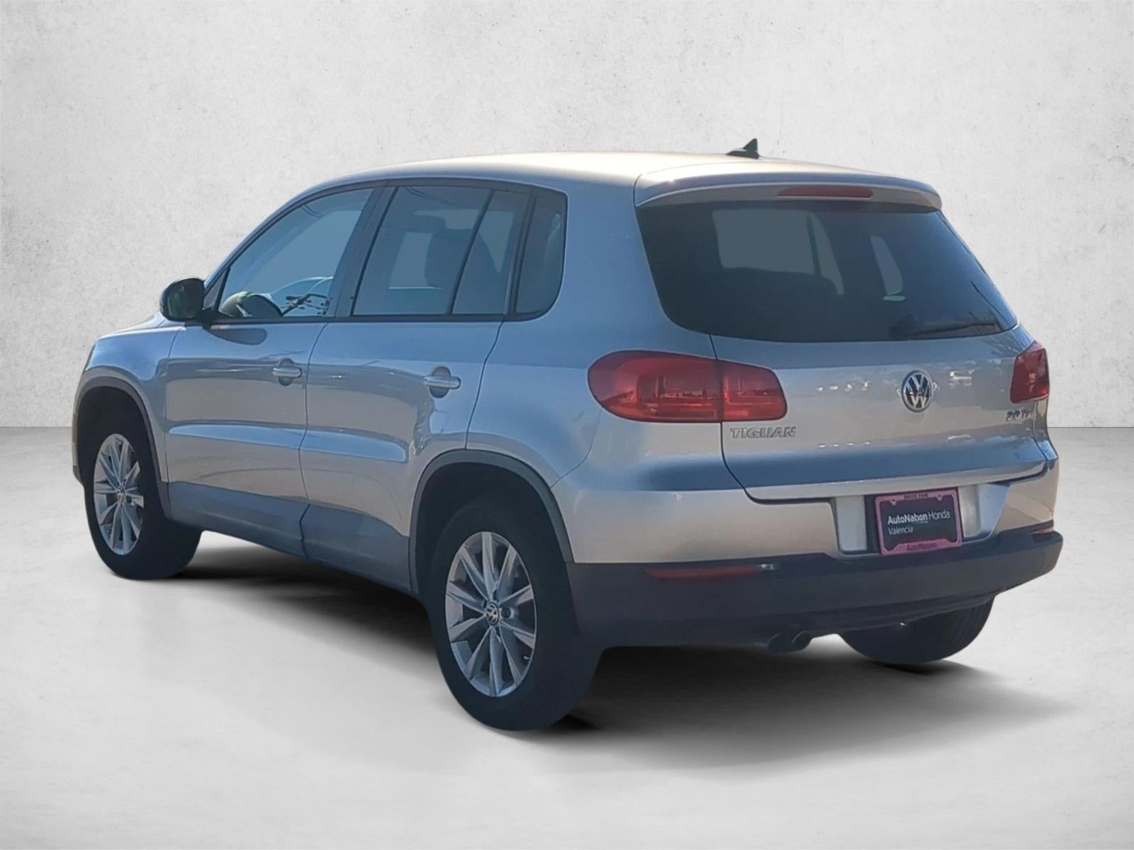 2014 Volkswagen Tiguan 2WD 4dr Auto SE