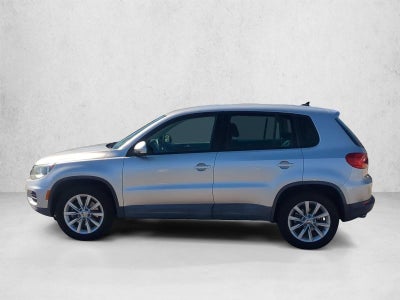 2014 Volkswagen Tiguan 2WD 4dr Auto SE
