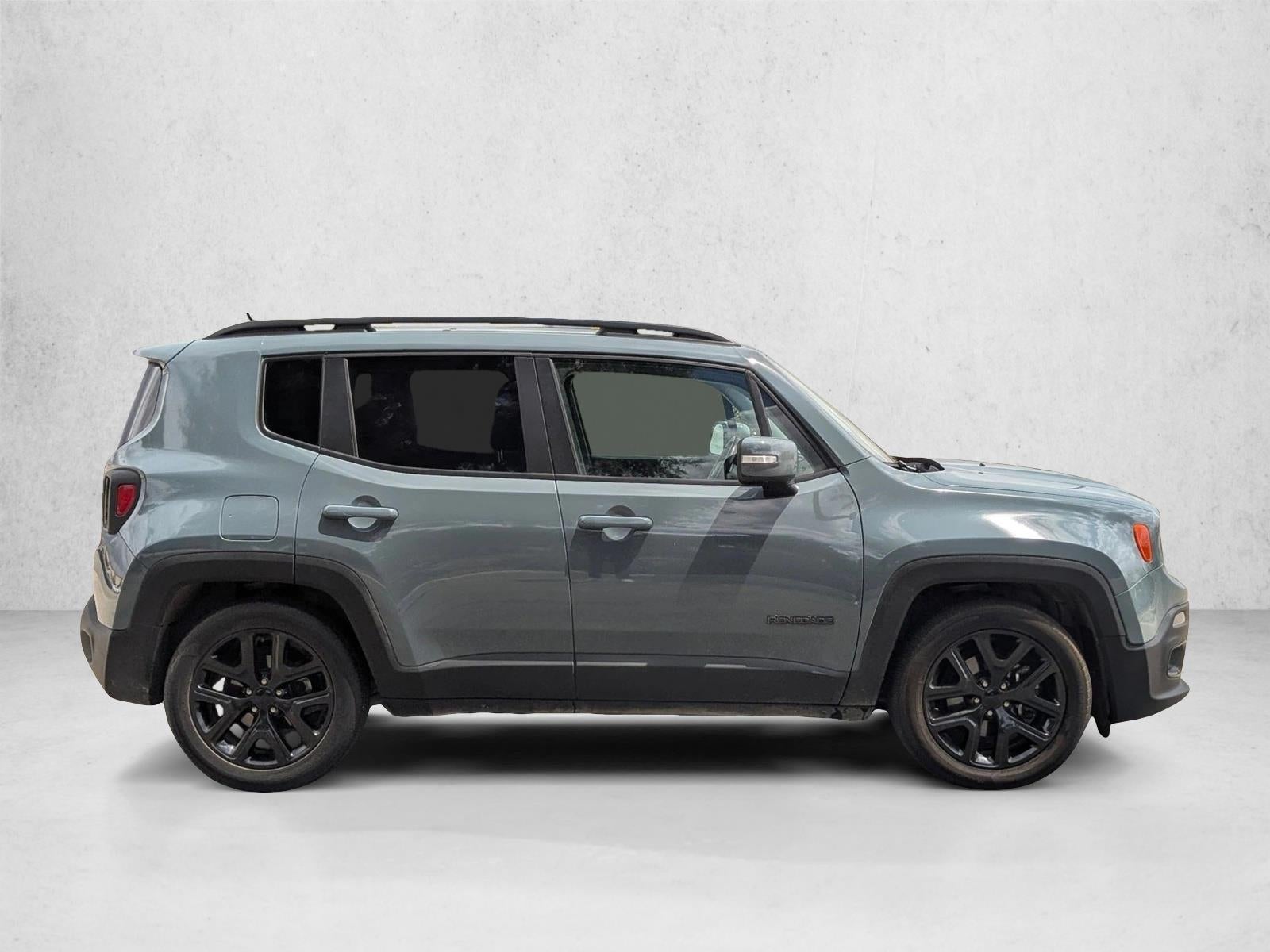 2017 Jeep Renegade Altitude FWD
