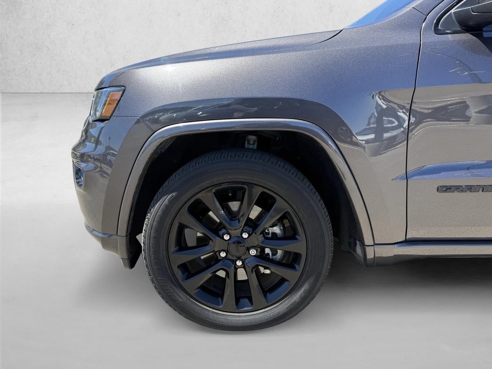 2021 Jeep Grand Cherokee Laredo X 4x4