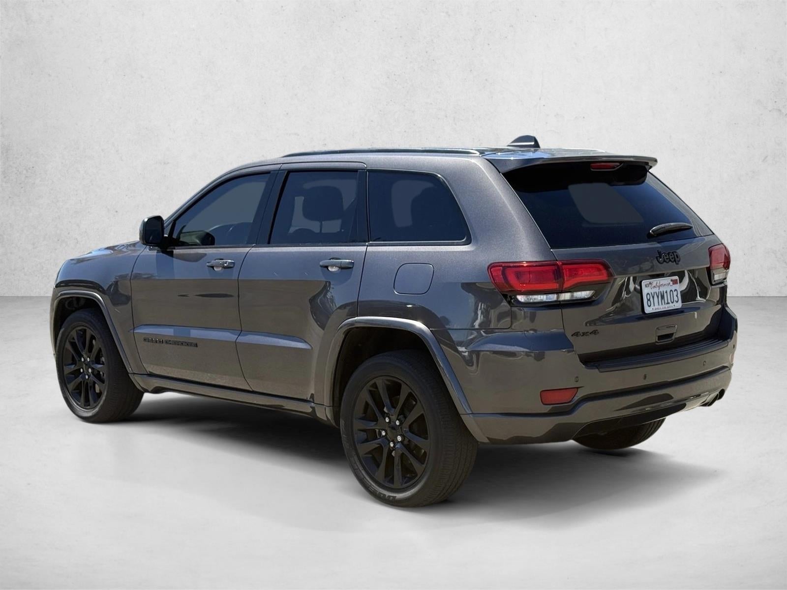 2021 Jeep Grand Cherokee Laredo X 4x4