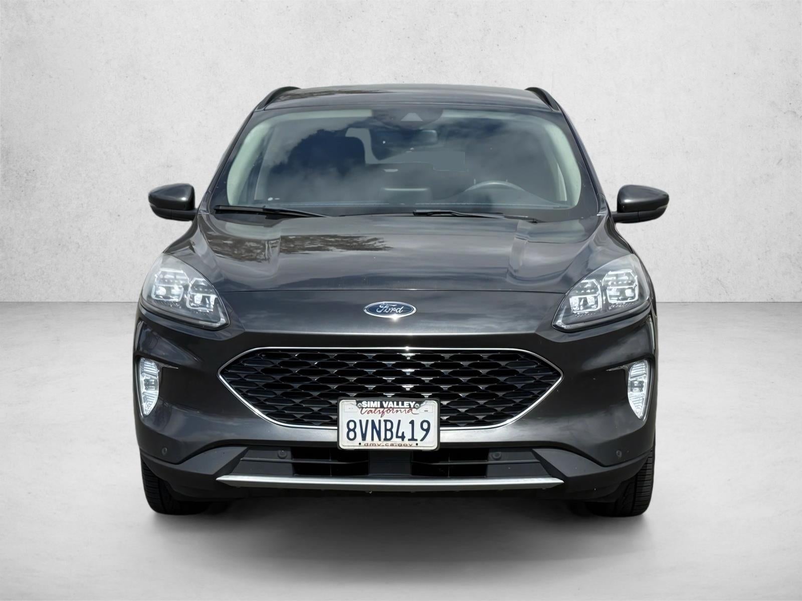 2020 Ford Escape Titanium Hybrid FWD