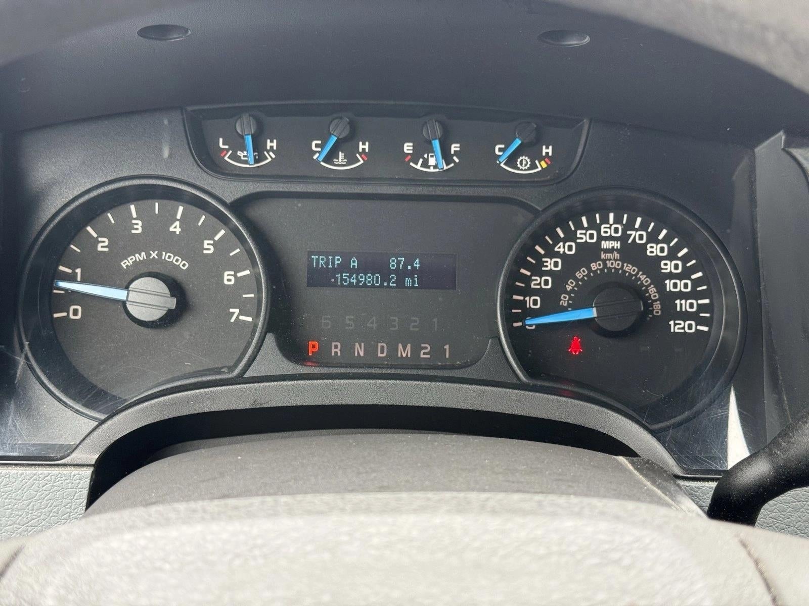 2013 Ford F-150 2WD SuperCrew 5-1/2 Ft Box XL