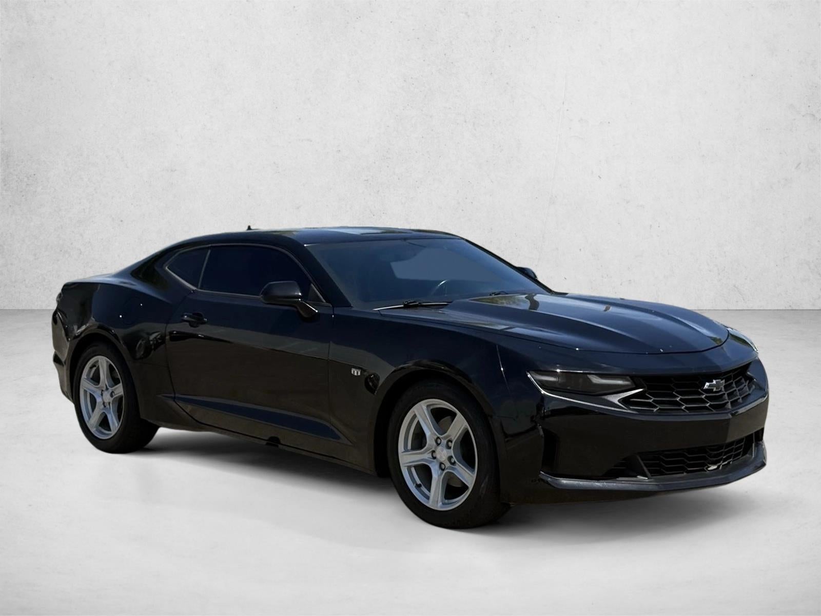 2020 Chevrolet Camaro 2dr Coupe 1LT