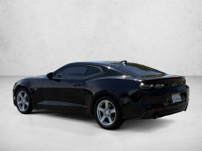 2020 Chevrolet Camaro 2dr Coupe 1LT