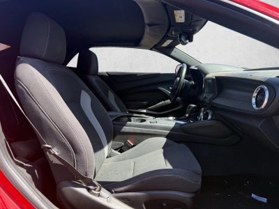 2018 Chevrolet Camaro 2dr Convertible 1LT