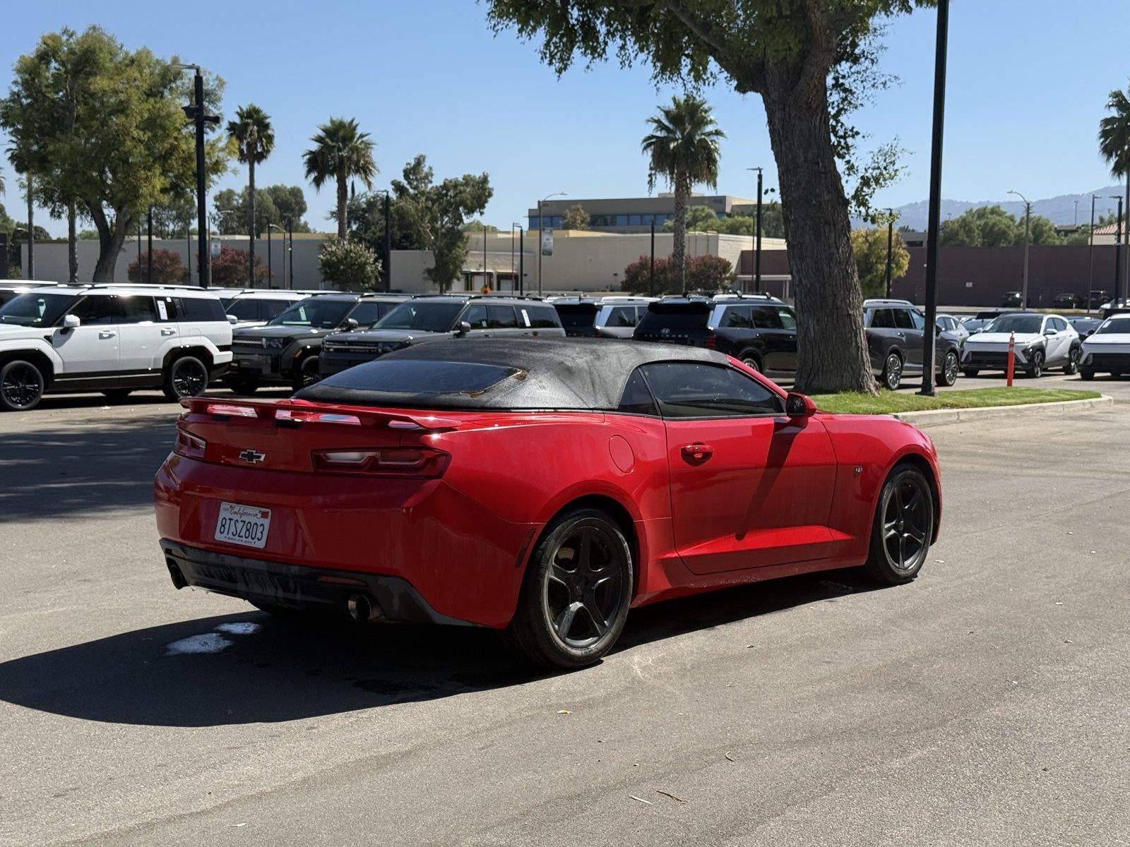 2018 Chevrolet Camaro 2dr Convertible 1LT