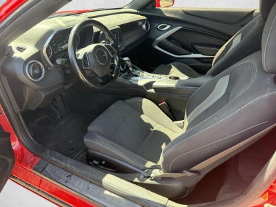 2018 Chevrolet Camaro 2dr Convertible 1LT