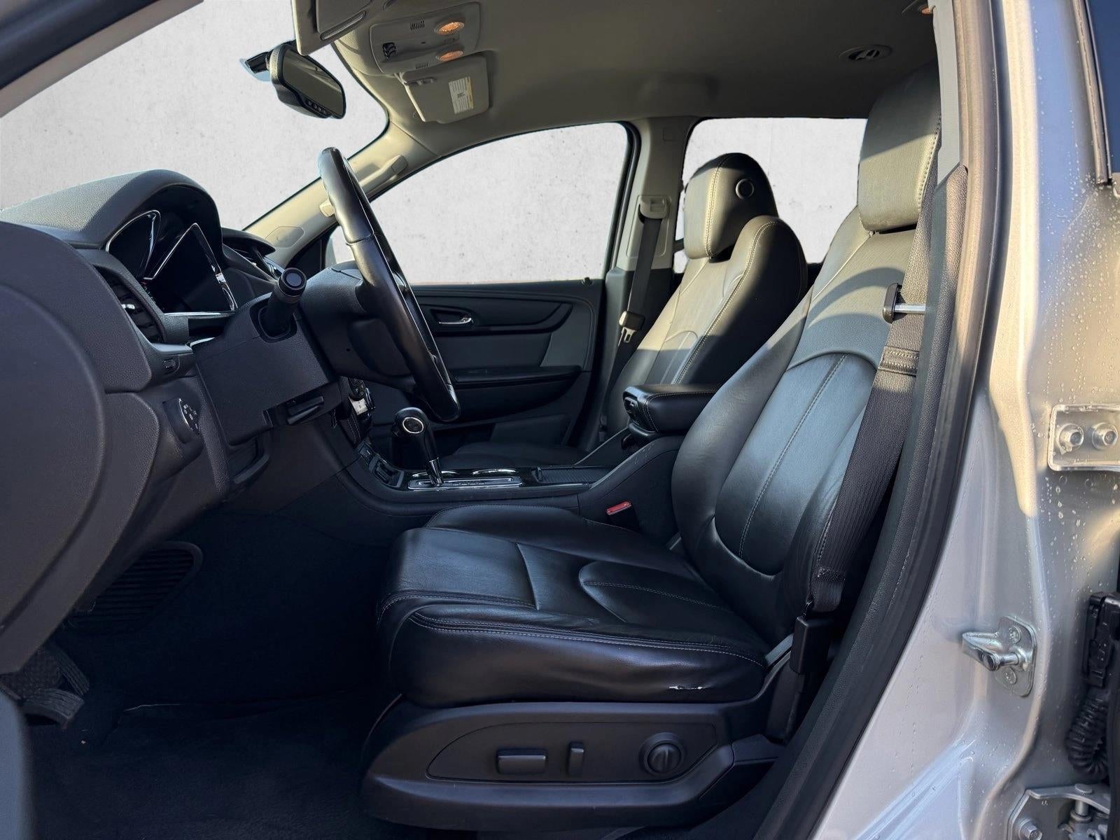 2017 Chevrolet Traverse FWD 2LT