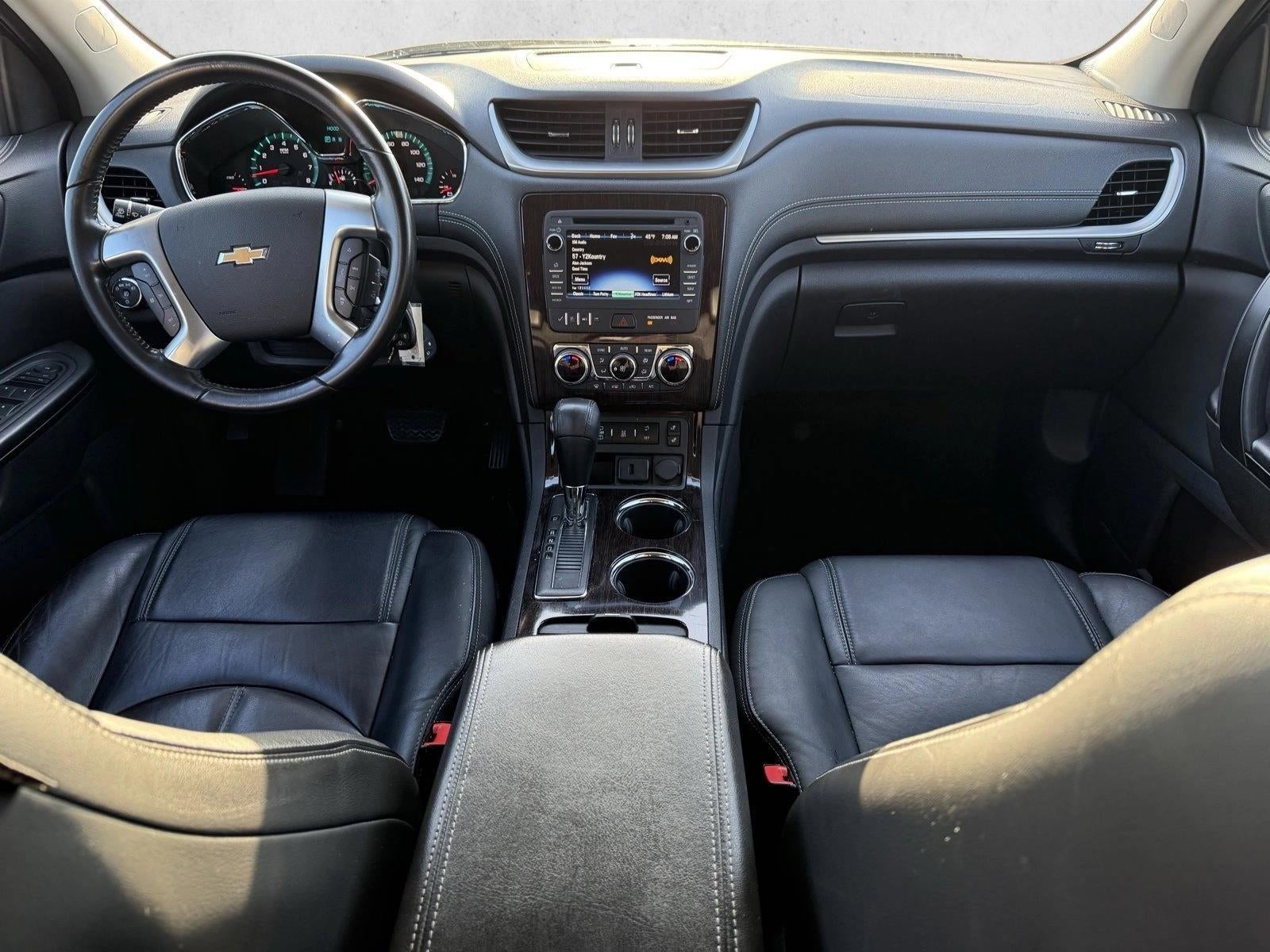 2017 Chevrolet Traverse FWD 2LT