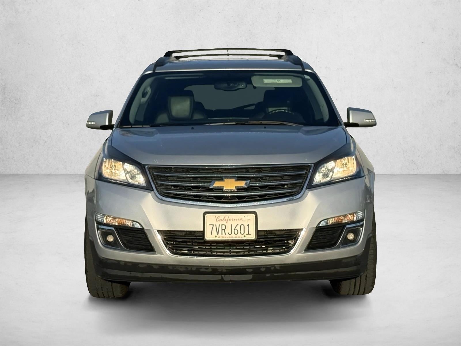 2017 Chevrolet Traverse FWD 2LT