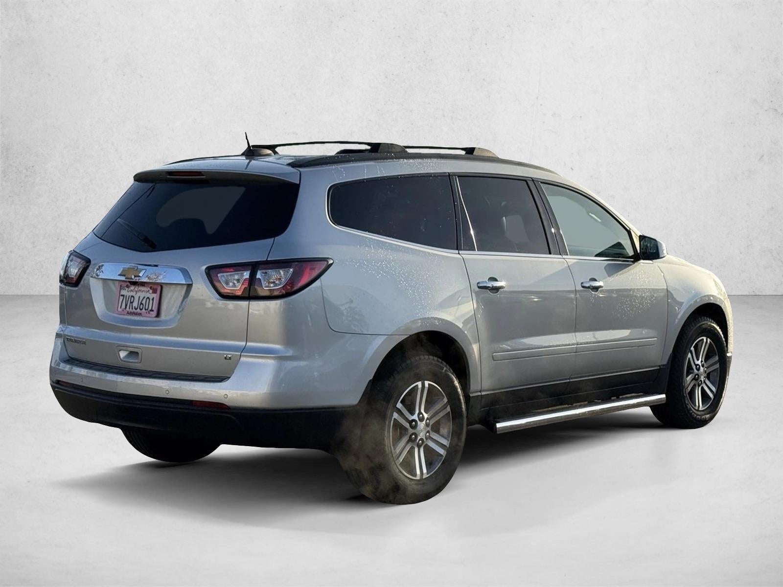 2017 Chevrolet Traverse FWD 2LT