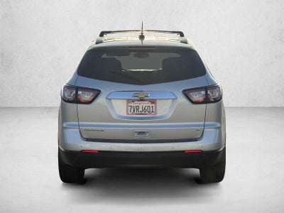 2017 Chevrolet Traverse FWD 2LT