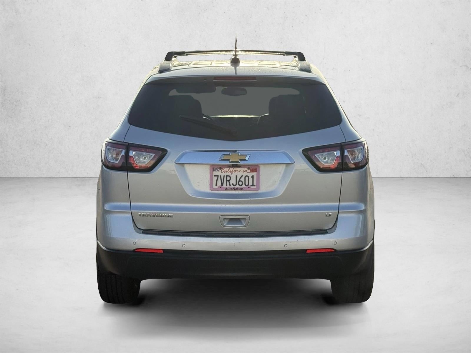 2017 Chevrolet Traverse FWD 2LT