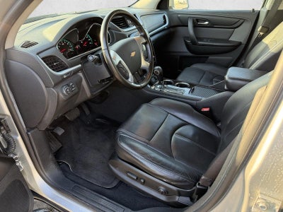 2017 Chevrolet Traverse FWD 2LT