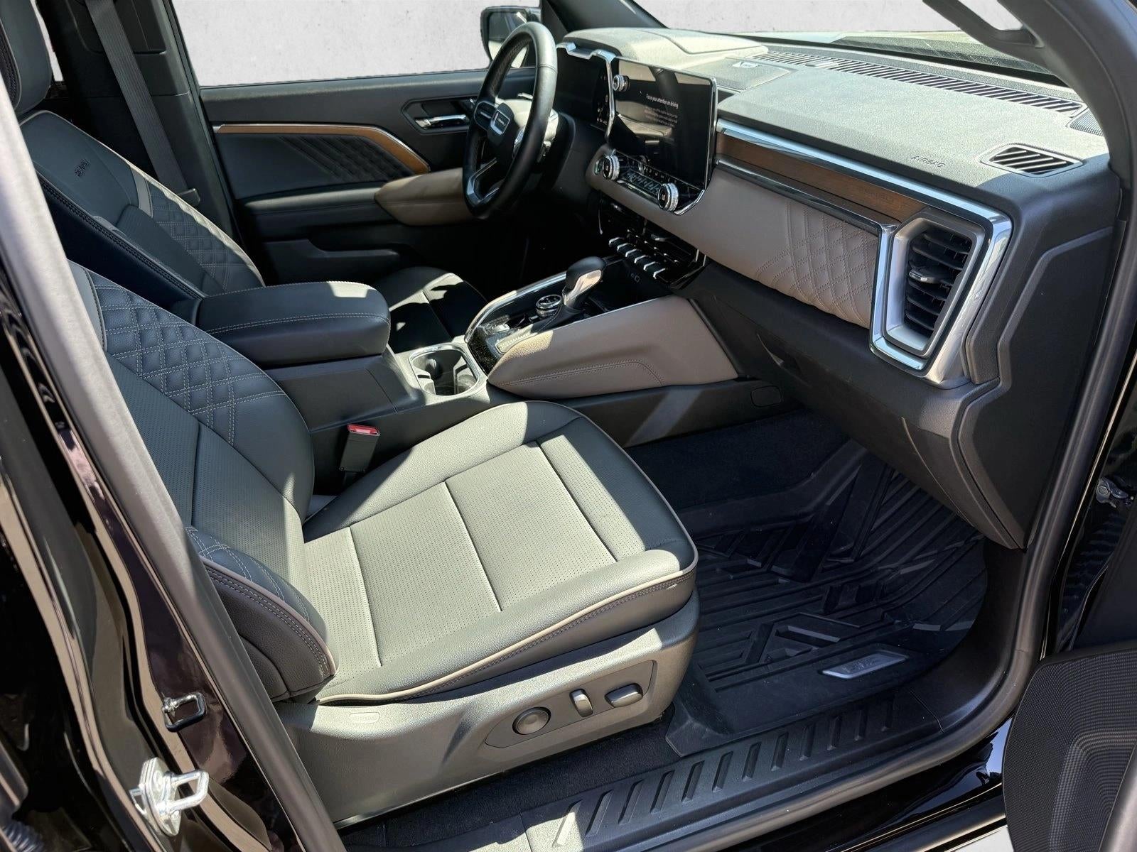 2025 GMC Canyon Crew Cab Short Box 4-Wheel Drive Denali
