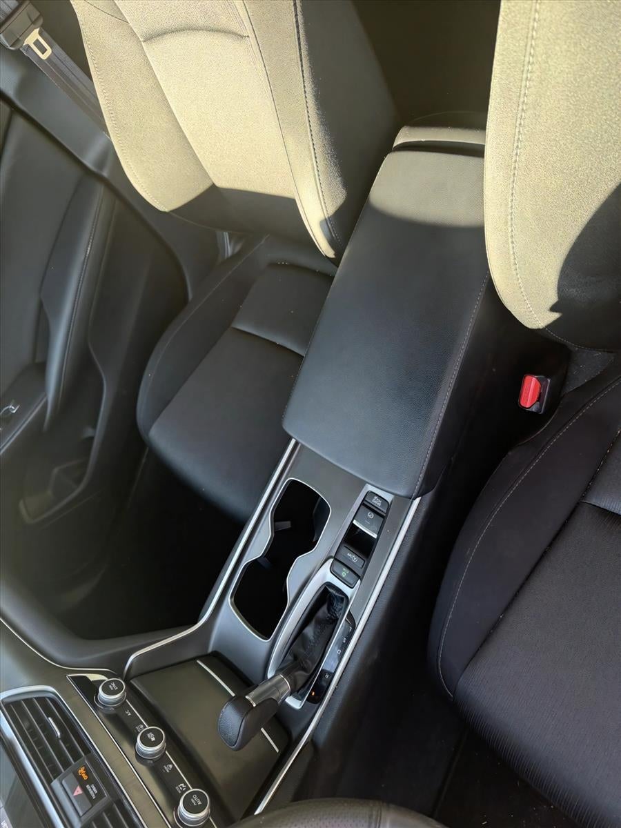 2021 Honda Accord Sedan LX 1.5T CVT