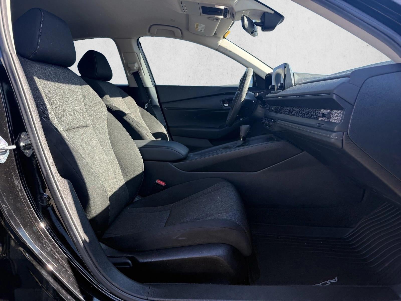2023 Honda Accord Sedan LX CVT