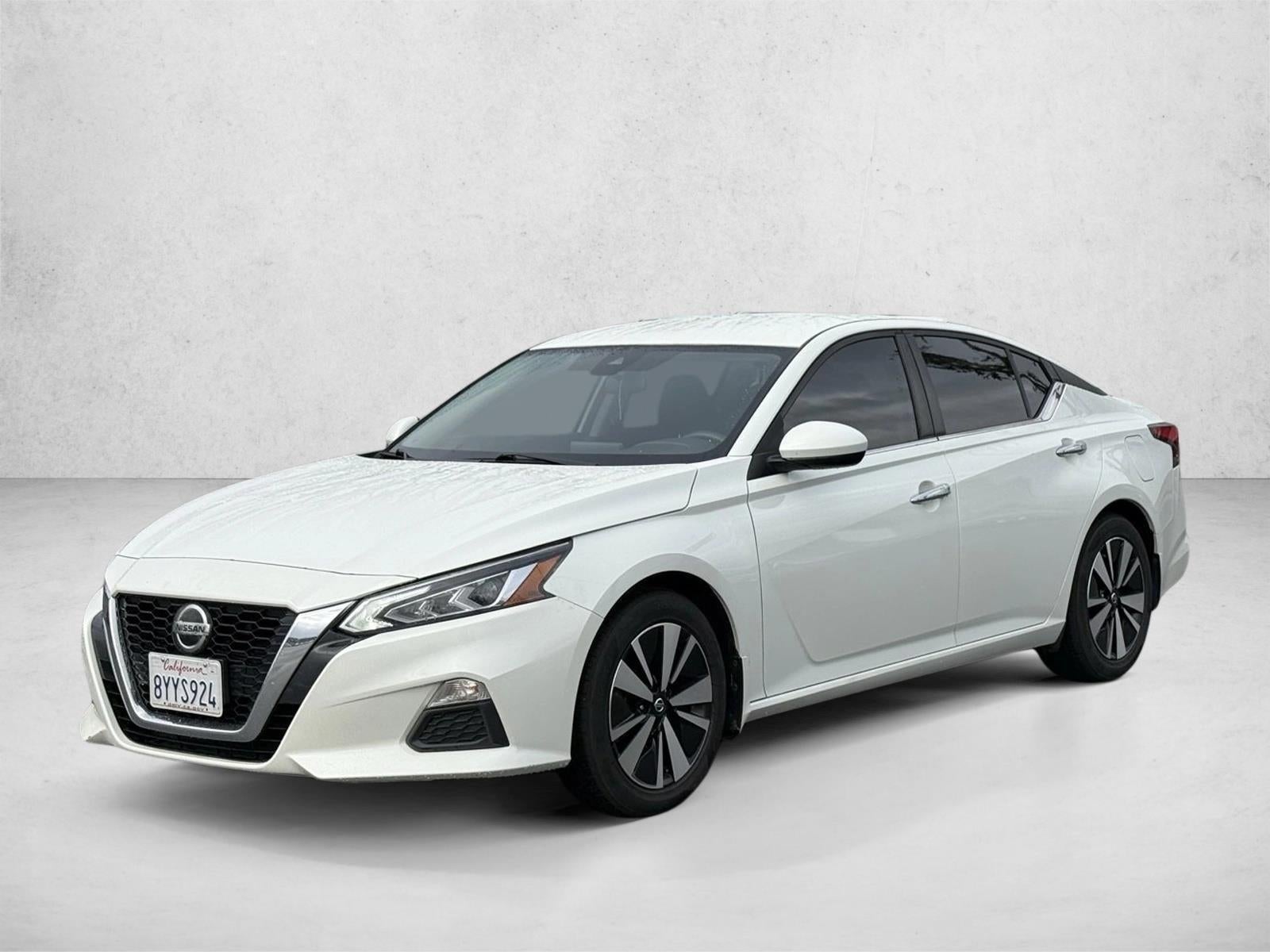 2021 Nissan Altima 2.5 SV Sedan