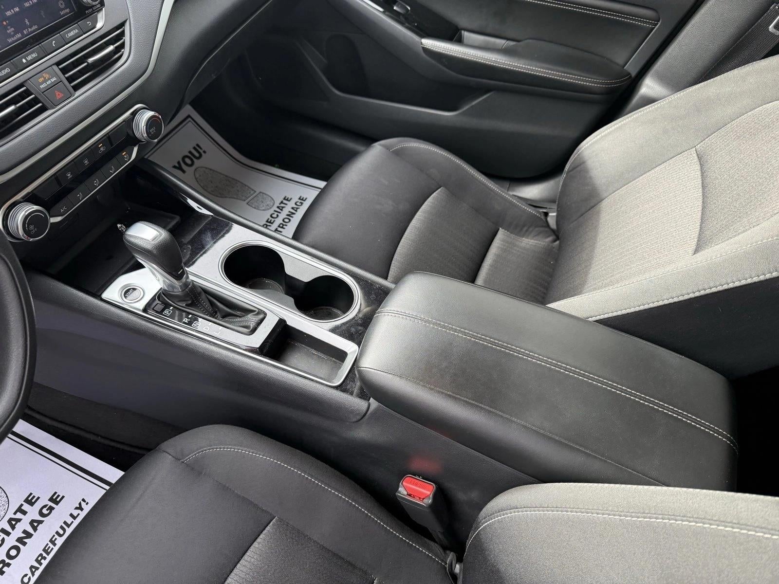 2021 Nissan Altima 2.5 SV Sedan