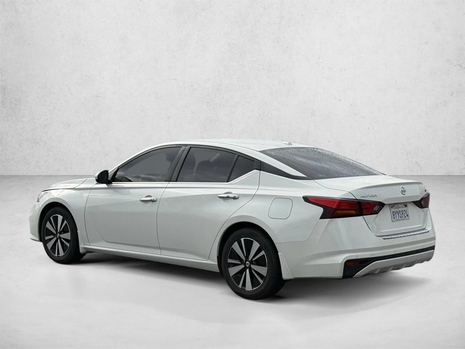 2021 Nissan Altima 2.5 SV Sedan