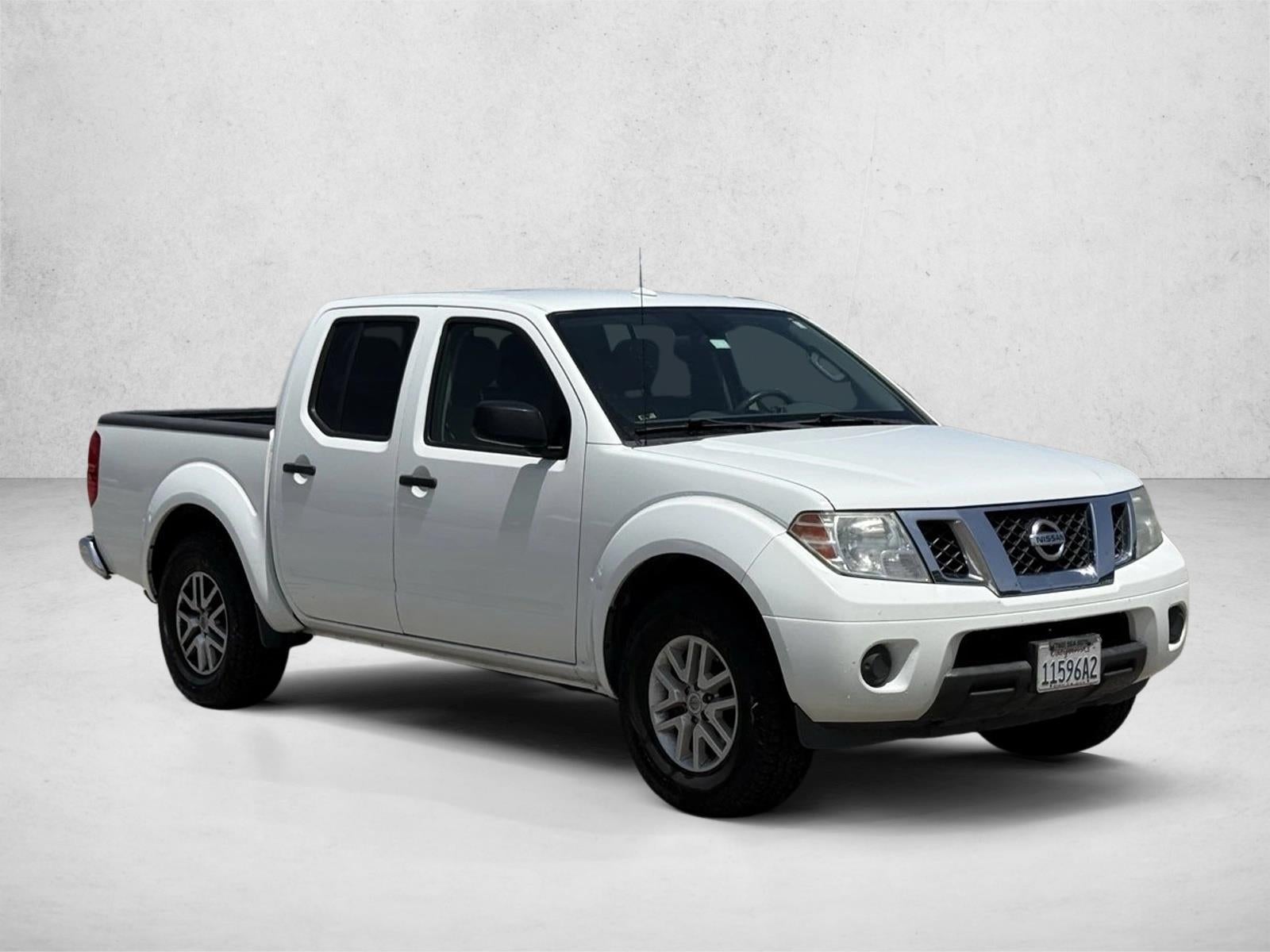 2016 Nissan Frontier 2WD Crew Cab SWB Auto SV