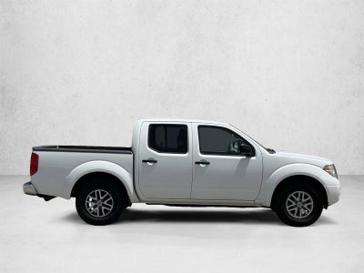 2016 Nissan Frontier 2WD Crew Cab SWB Auto SV