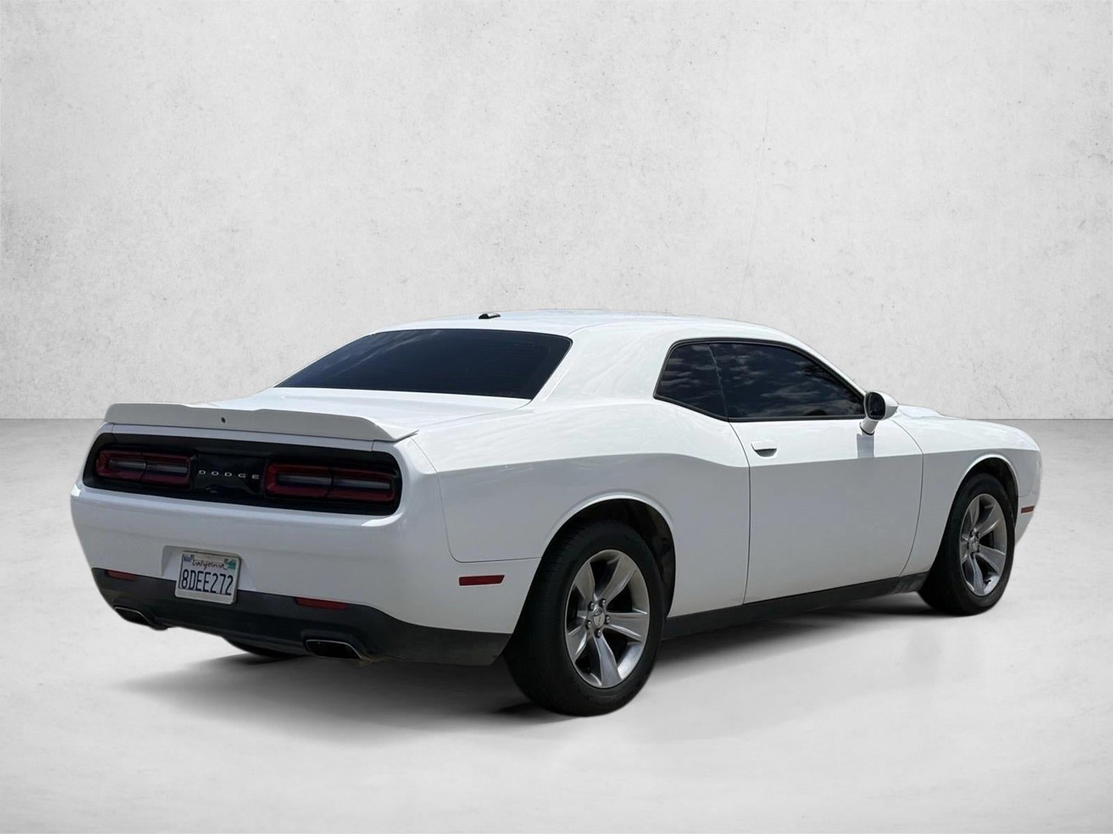 2018 Dodge Challenger SXT RWD