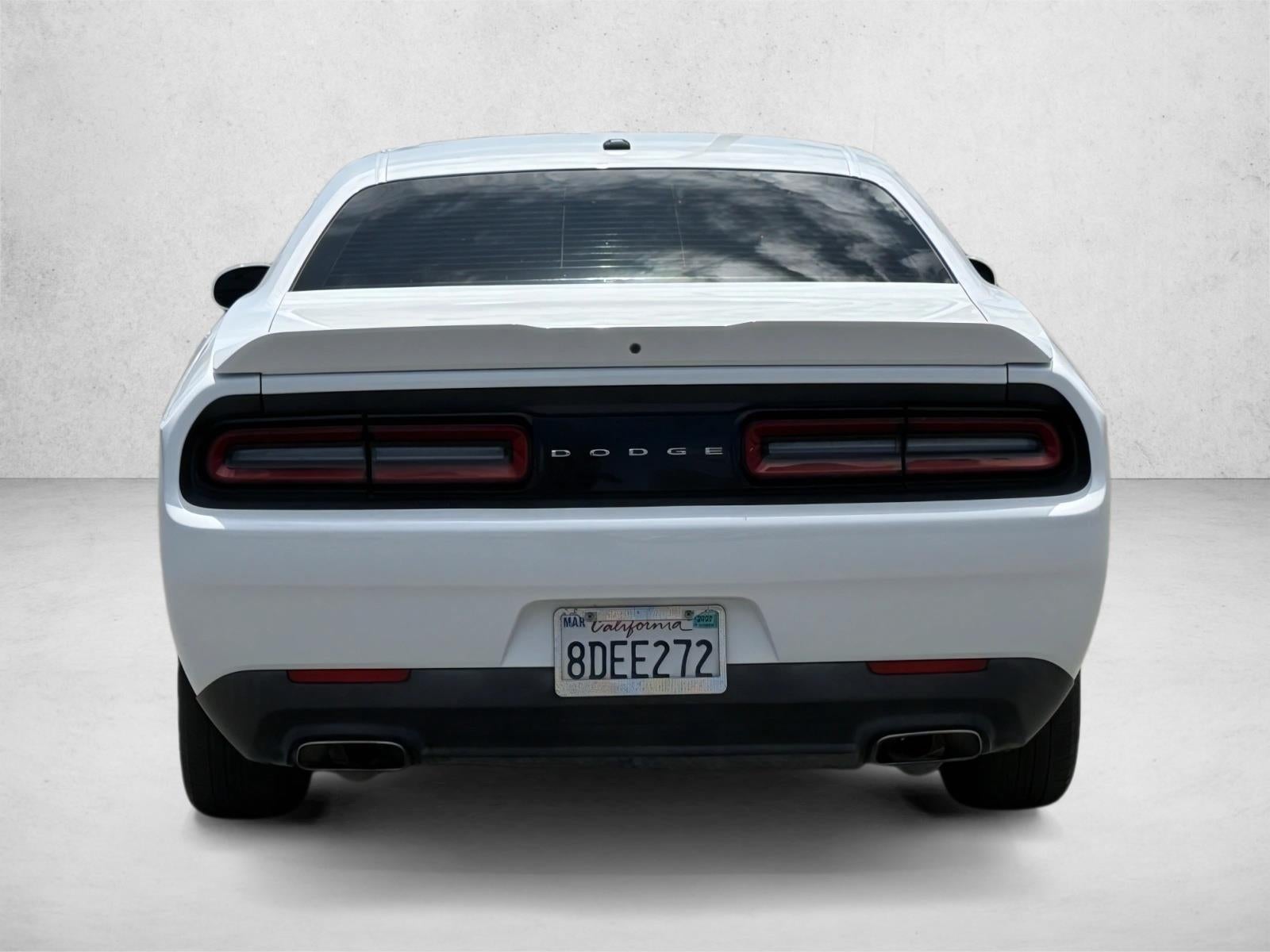 2018 Dodge Challenger SXT RWD