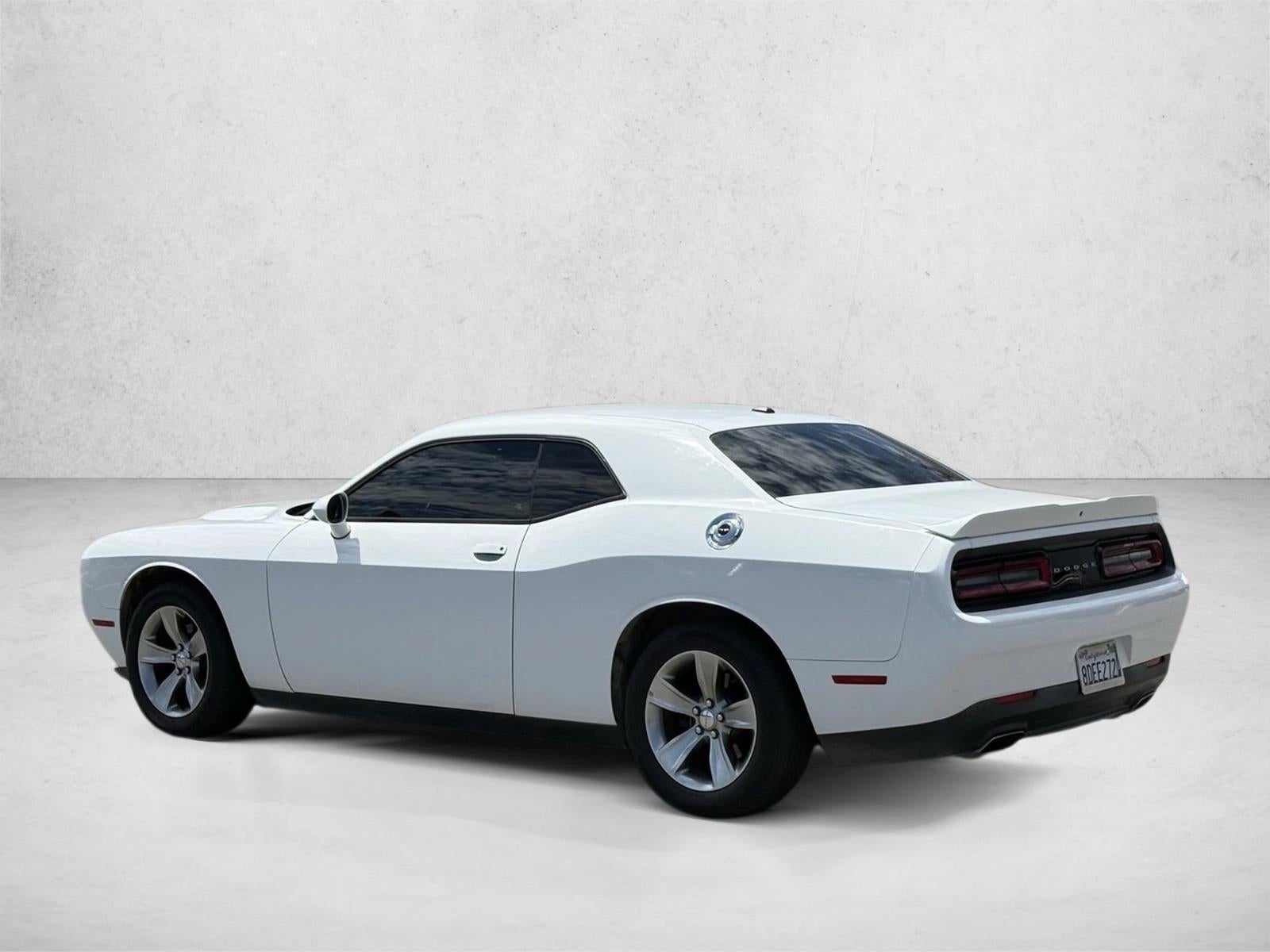 2018 Dodge Challenger SXT RWD