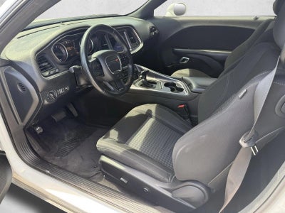2018 Dodge Challenger SXT RWD
