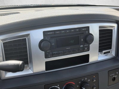 2007 Dodge Ram 2500 2WD Regular Cab 8 Ft Box SLT