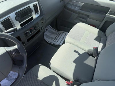 2007 Dodge Ram 2500 2WD Regular Cab 8 Ft Box SLT