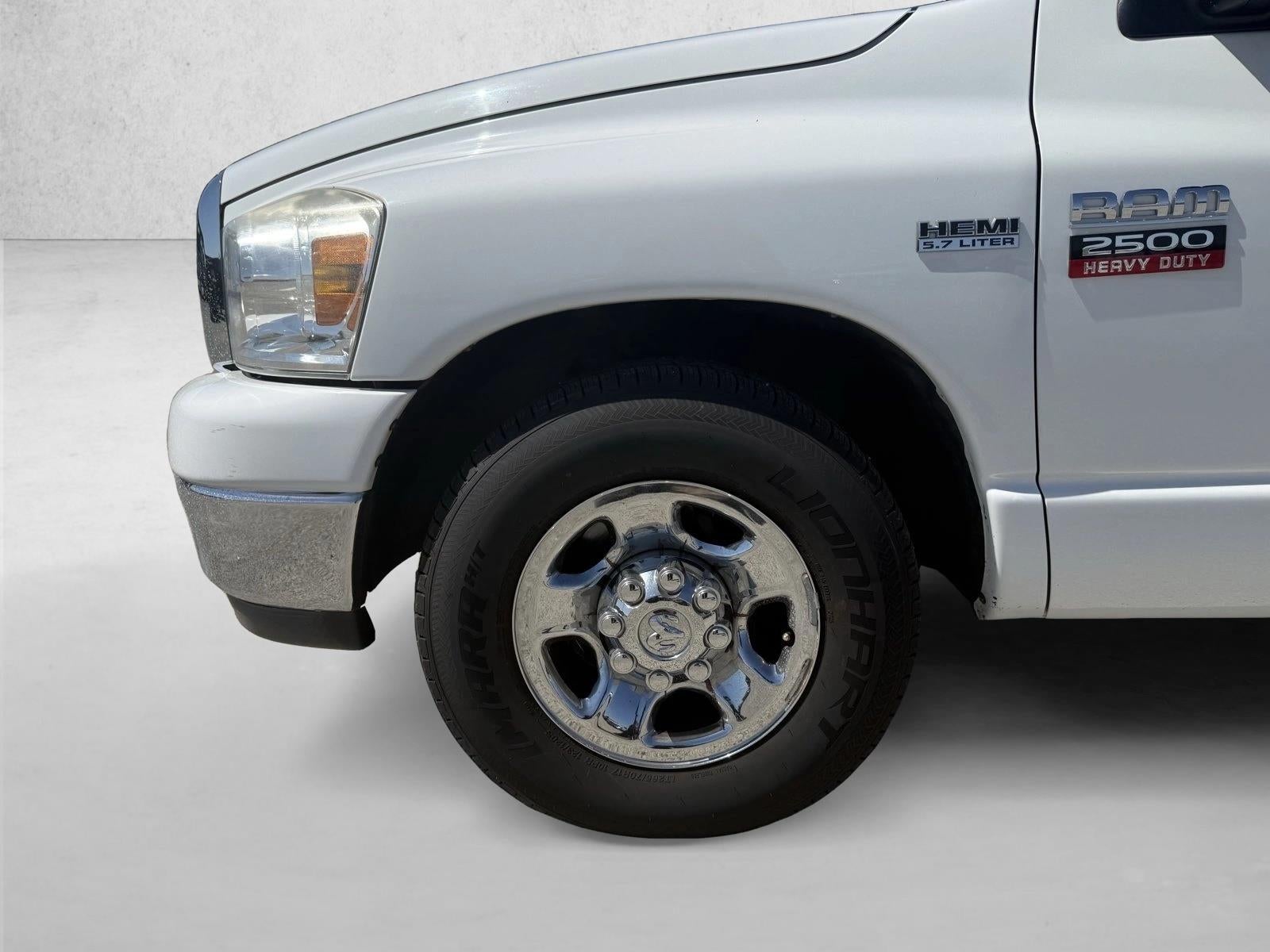 2007 Dodge Ram 2500 2WD Regular Cab 8 Ft Box SLT