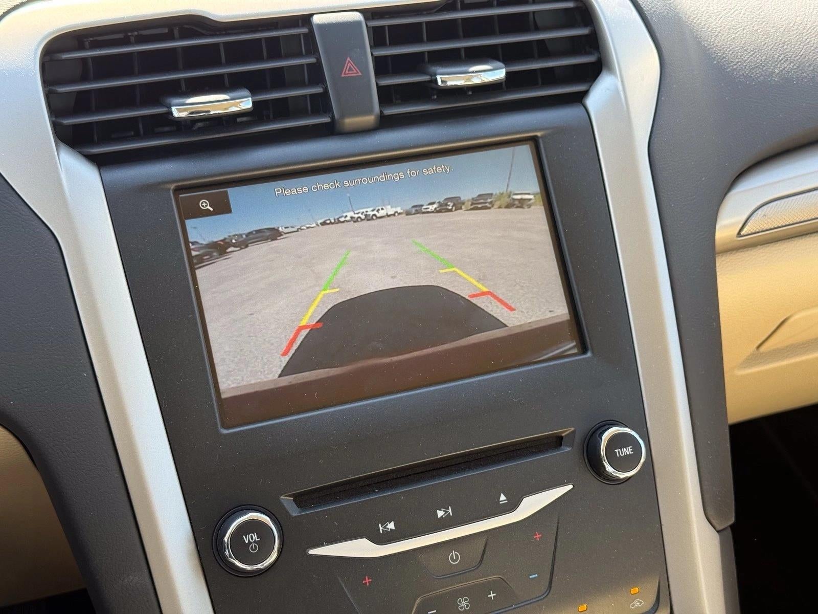 2014 Ford Fusion 4dr Sdn SE FWD
