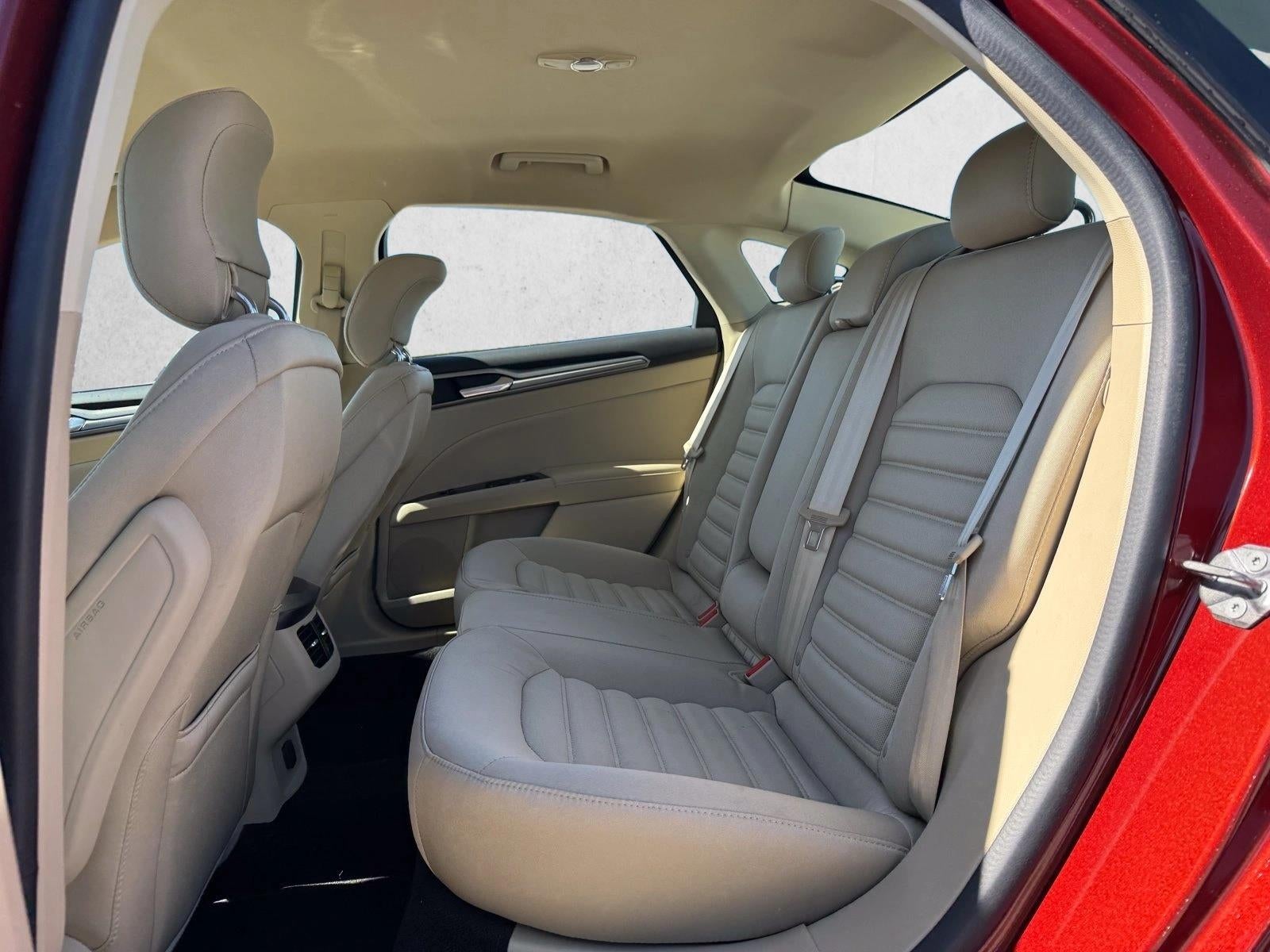 2014 Ford Fusion 4dr Sdn SE FWD