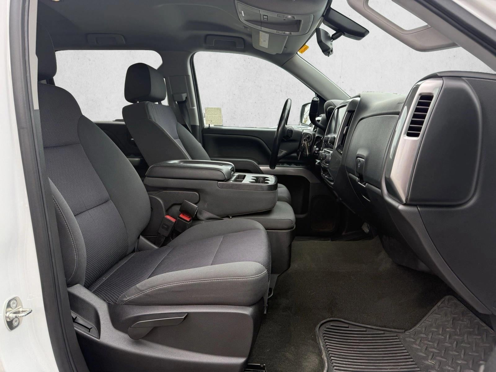 2018 Chevrolet Silverado 1500 Crew Cab Short Box 2-Wheel Drive LT