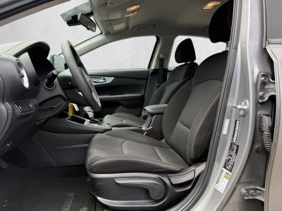 2023 Kia Forte LXS IVT