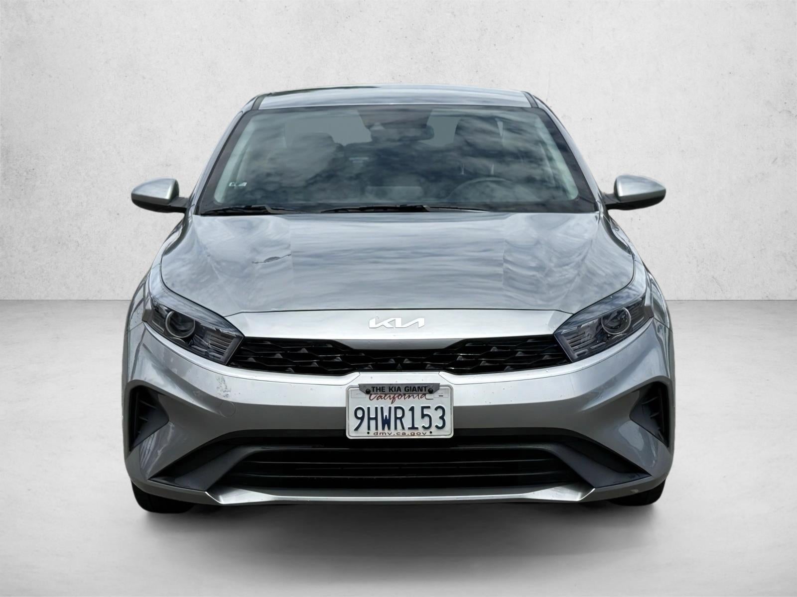 2023 Kia Forte LXS IVT