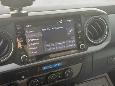 2022 Toyota Tacoma 4WD 4WD TRD Off Road Double Cab 5' Bed V6 AT (Natl)