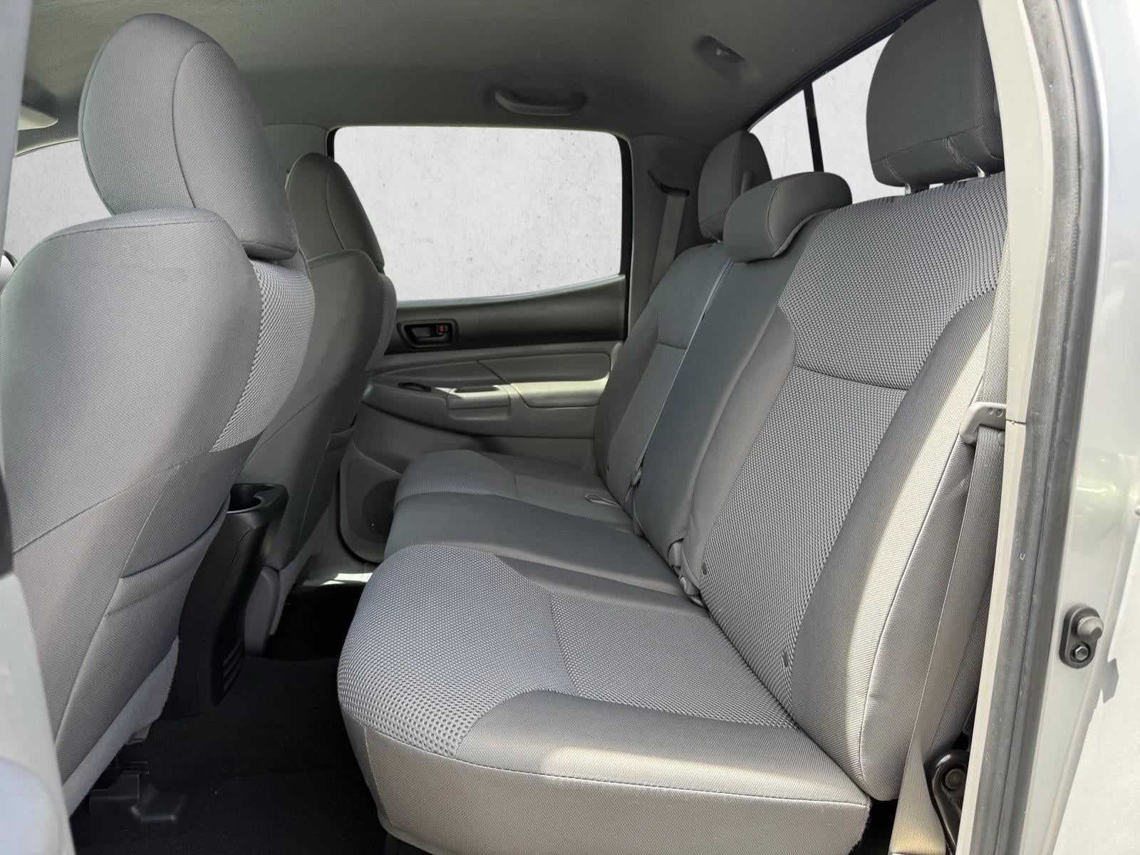 2013 Toyota Tacoma 4WD Double Cab Short Bed V6 Automatic (Natl)