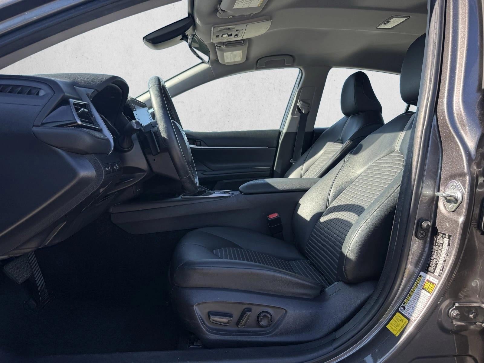 2022 Toyota Camry Hybrid SE CVT (Natl)