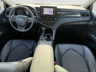 2022 Toyota Camry Hybrid SE CVT (Natl)
