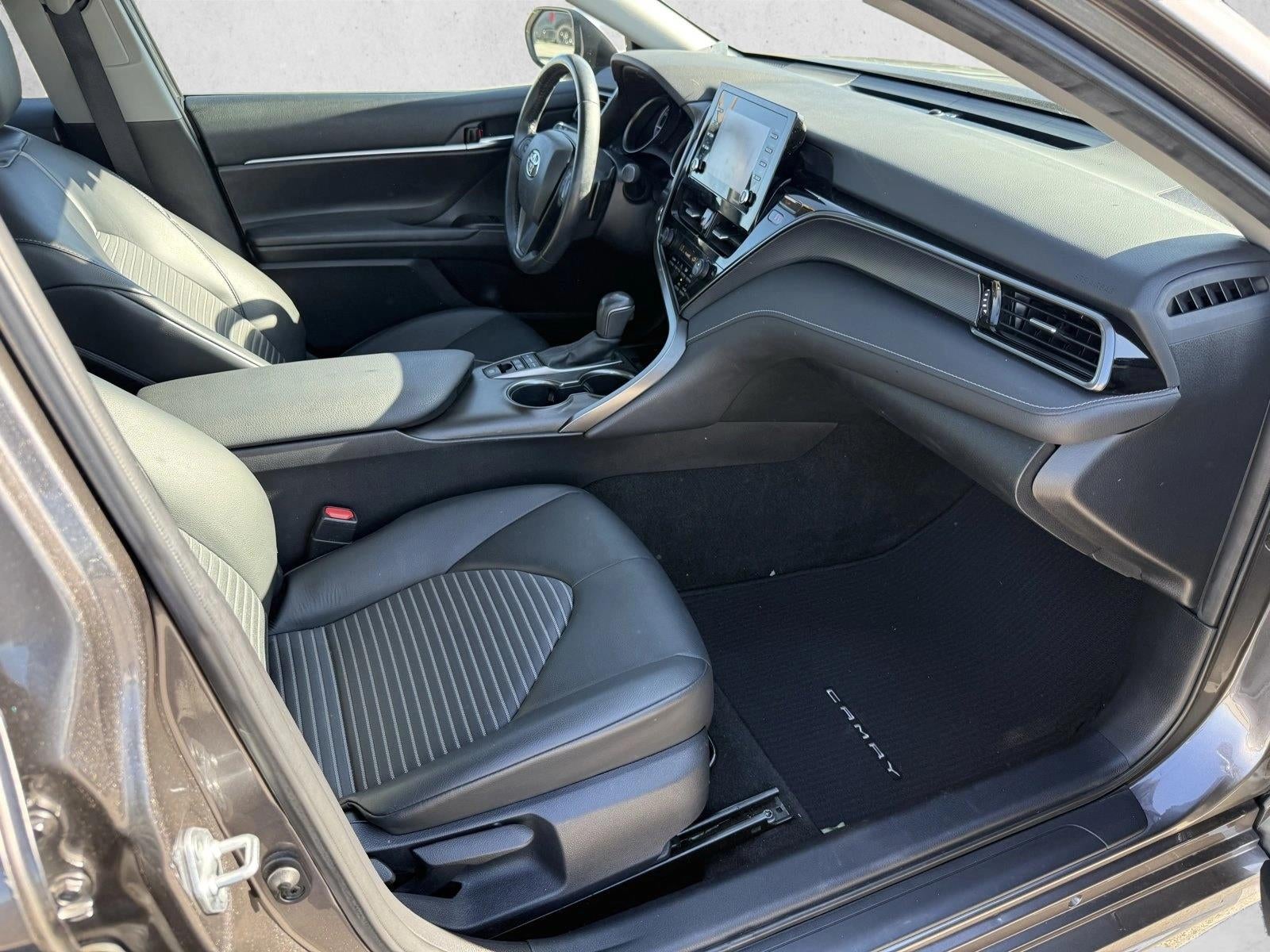 2022 Toyota Camry Hybrid SE CVT (Natl)