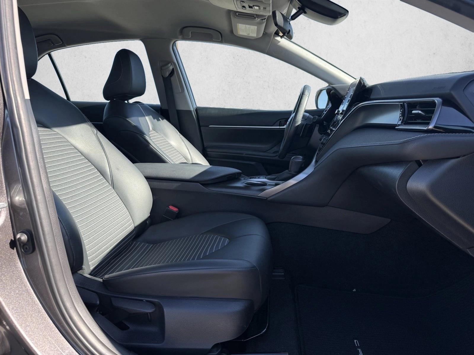 2022 Toyota Camry Hybrid SE CVT (Natl)